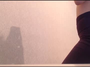 [ChineseSub] DFDM-014 Hdjav 中年オヤジの粘着ベロちゅうで舐め堕ちする制服美少女 琴音芽衣